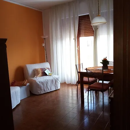 Casa Rosamarina アパート *