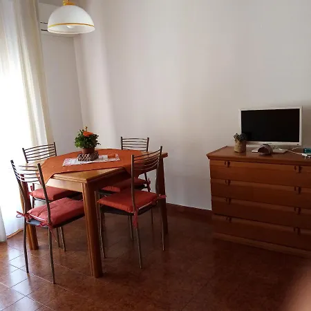 Casa Rosamarina * モンデッロ